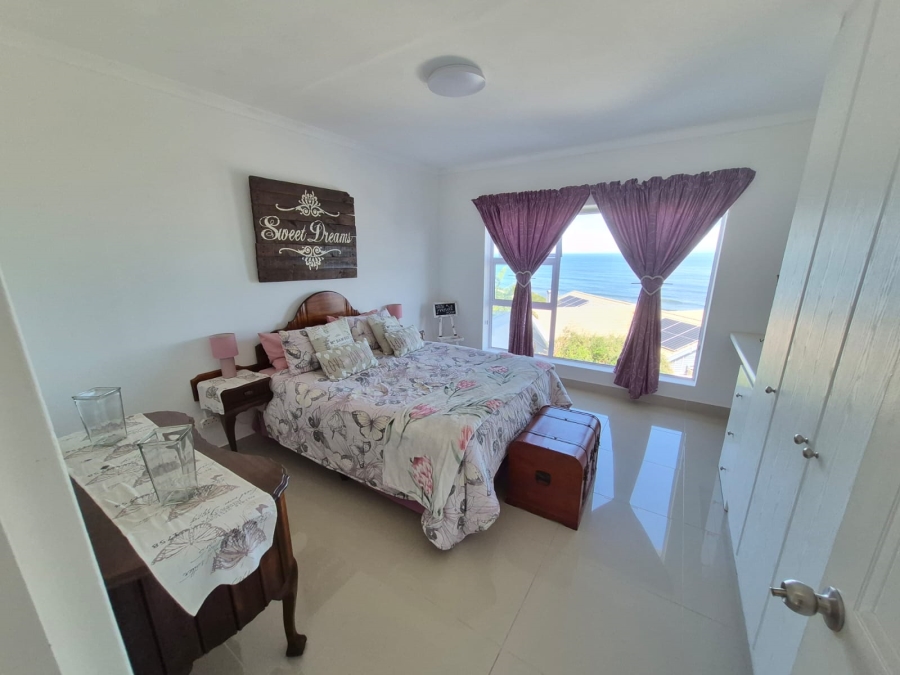 5 Bedroom Property for Sale in Dana Bay Western Cape